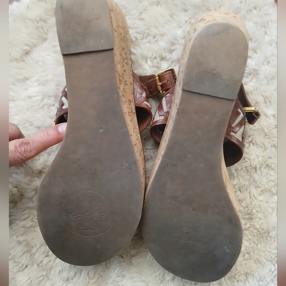 💎 Tory Burch Dark Brown Sandals with Patterned Straps REAGAN